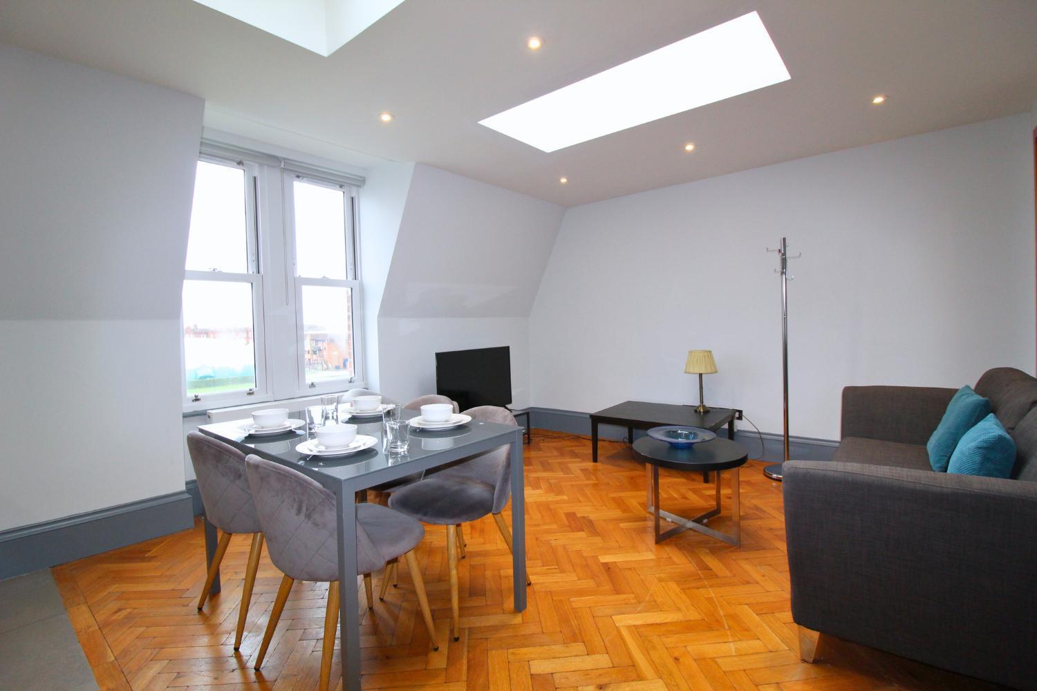 Barons Court Queens Club By Viridian Apartments Londres Extérieur photo