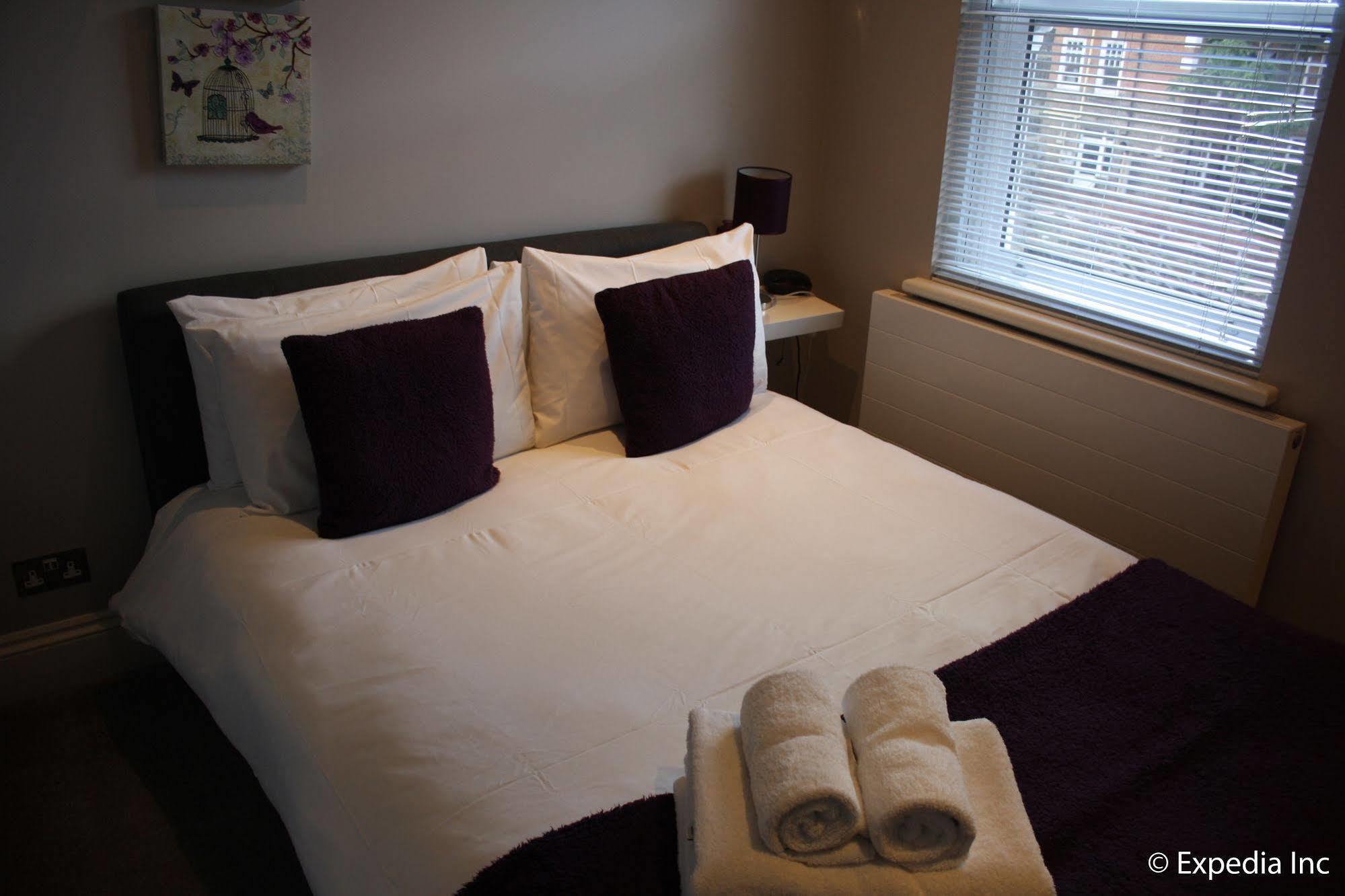 Barons Court Queens Club By Viridian Apartments Londres Extérieur photo